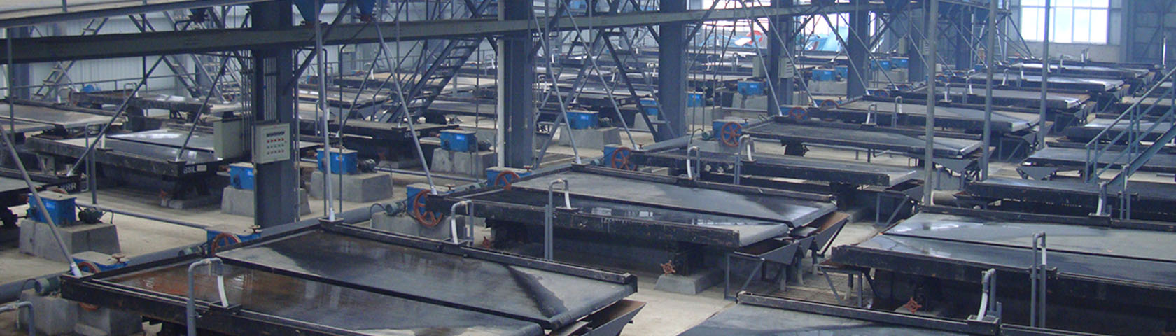 Double Deck Gold Shaker Table